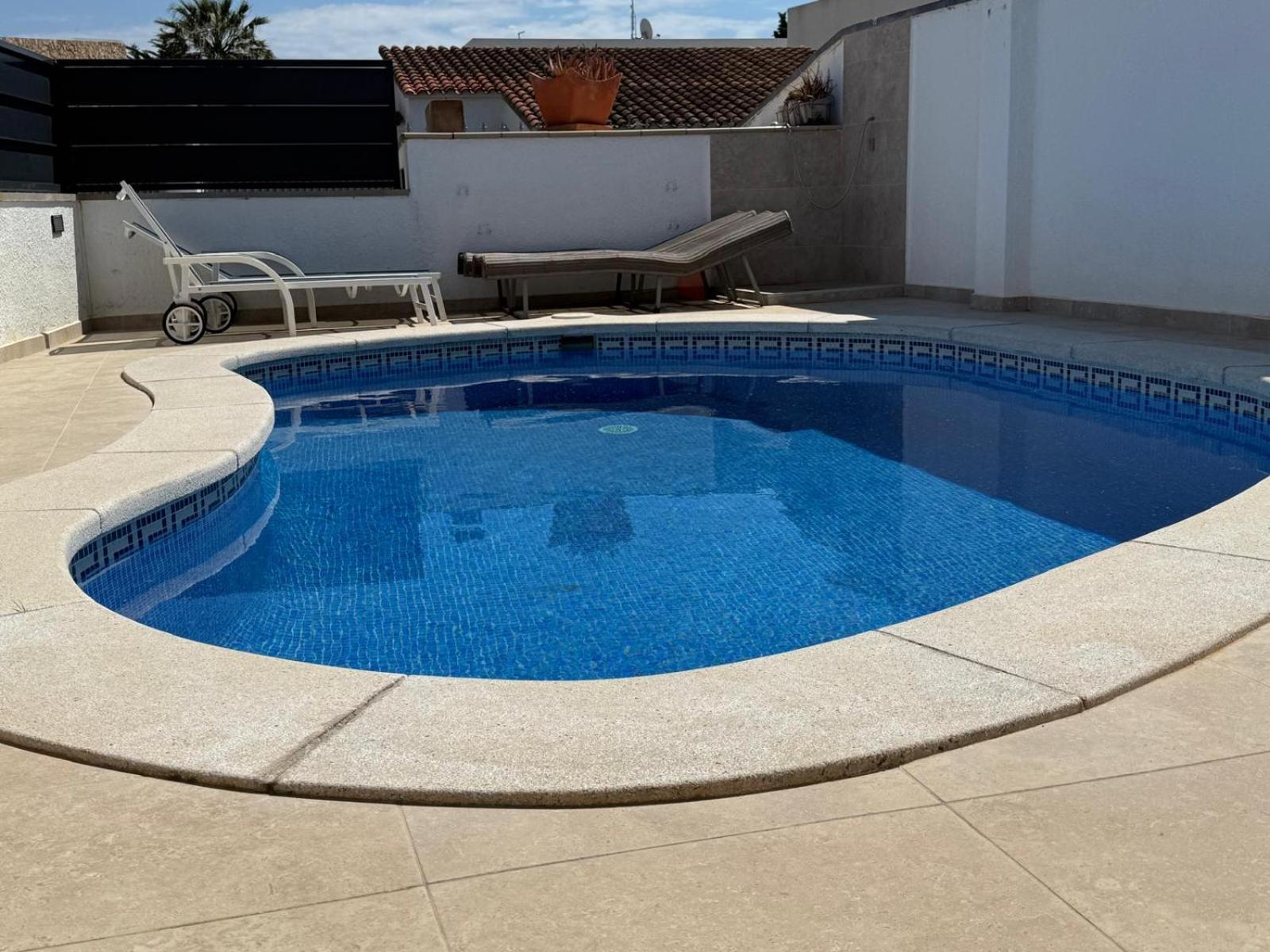 Raquel Koky Villa Empuriabrava Ngoại thất bức ảnh