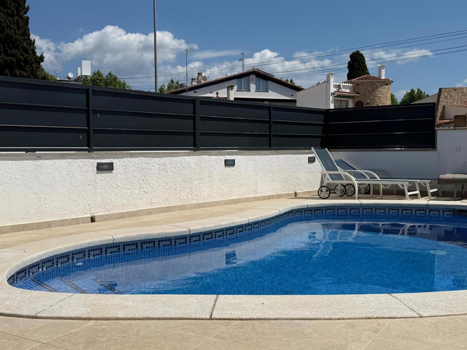 Raquel Koky Villa Empuriabrava Ngoại thất bức ảnh