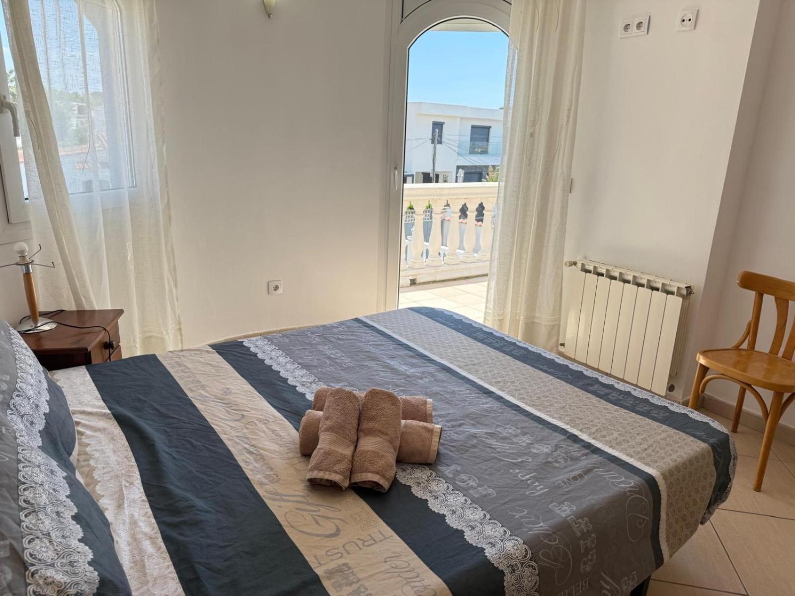 Raquel Koky Villa Empuriabrava Ngoại thất bức ảnh